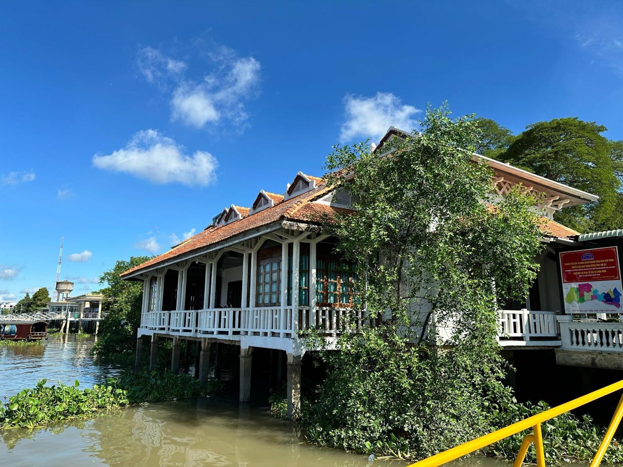 Chuong Duong Hotel My Tho Exterior foto