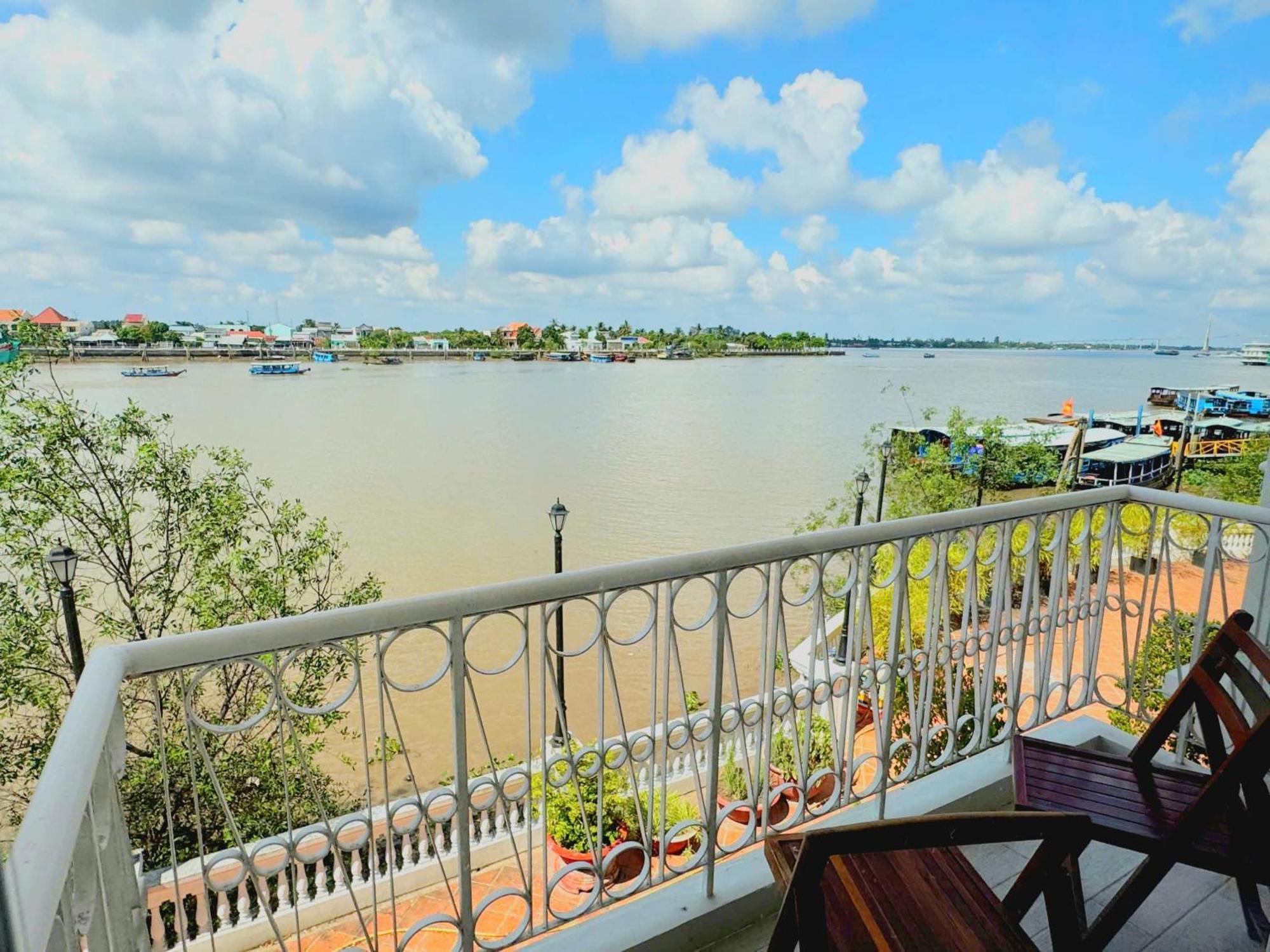 Chuong Duong Hotel My Tho Exterior foto